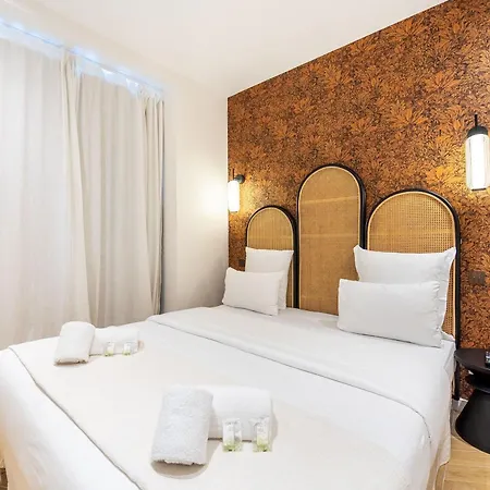 Lovely Close To Eiffel Tower * Parigi
